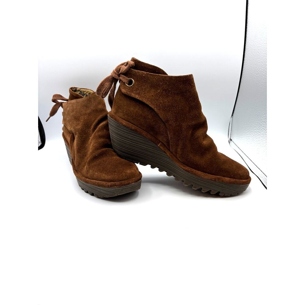 FLY London Size 8M Suede Leather Ruched Ankle Boots Lace-up Yebi Brown 8M
